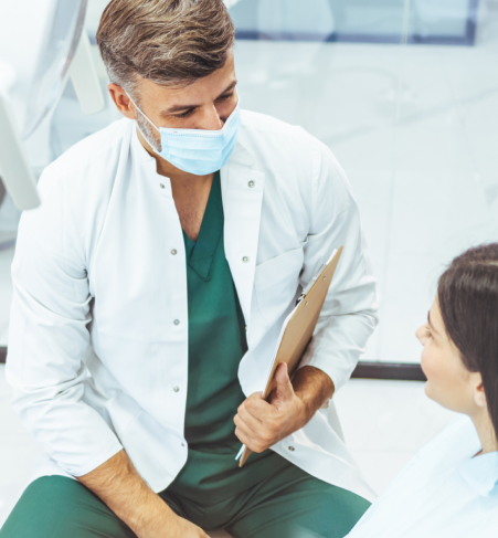 Tandlæge og hans patient.  